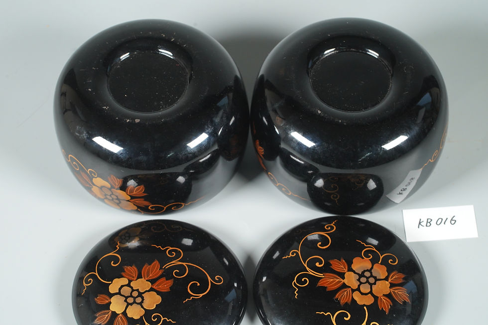 Thumbnail: Golden Lacquer Go bowls (with peony)