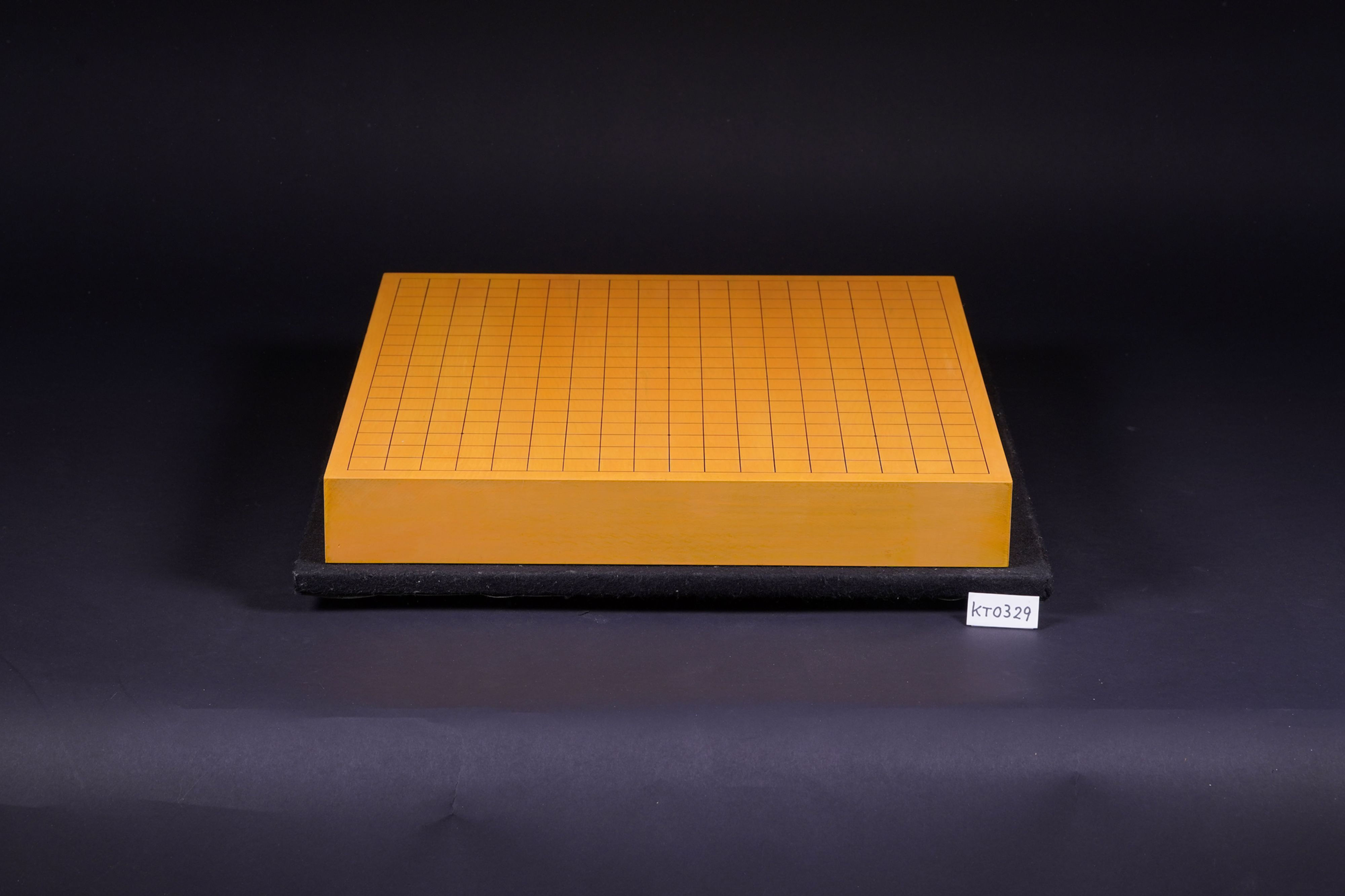 【KT0329】九州山地産本榧 木表  一枚盤 卓上碁盤