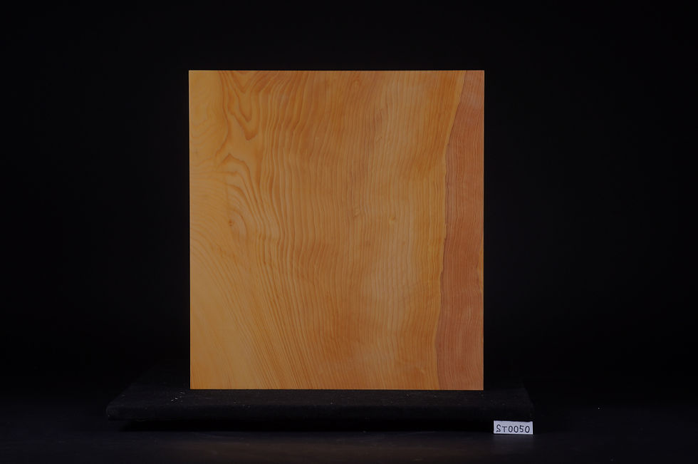 サムネイル： 【ST0050】日向産本榧 天地柾 一枚盤　卓上将棋盤（駒台付）