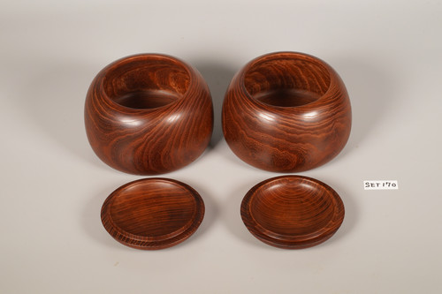 ［ 美品 ］囲碁セット　碁盤・碁笥・碁石 雪印 35号 美品 ］囲碁セット 碁盤・碁笥・碁石 雪印 35号 美品 ］囲碁セット