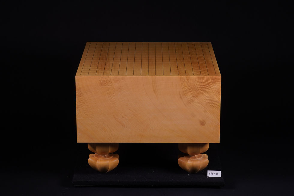 KM0018】九州山地産本榧 柾目 脚付碁盤 | 日向碁盤碁石