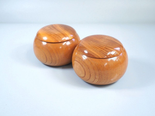 日向特産榧碁盤 楽天市場】囲碁盤 宮崎県日向産本榧2寸3分ハギ卓上碁盤 MG23 本榧の