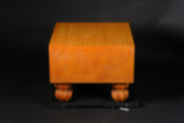 【OA001】Kyushu Hon-Kaya, Masame (Straight Grain), Go Board with Legs