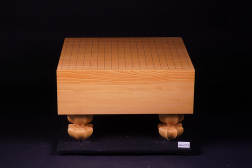 KM0023】九州山地産本榧 柾目 脚付碁盤 | 日向碁盤碁石