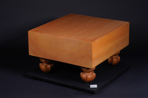 AN013】桂 木裏 脚付碁盤（趙治勲 揮毫入） | 日向碁盤碁石