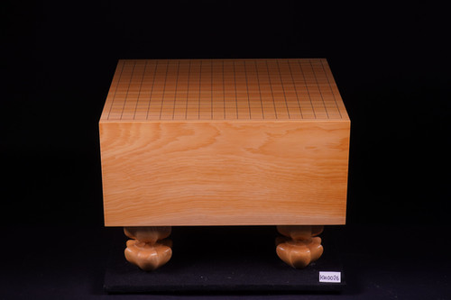 KM0026】九州山地産本榧 柾目 脚付碁盤 | 日向碁盤碁石