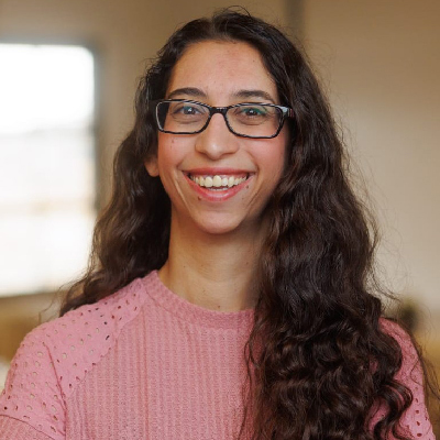 שני תורגמן.jpg