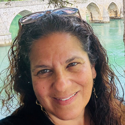 ירונה בן שלום.jpg