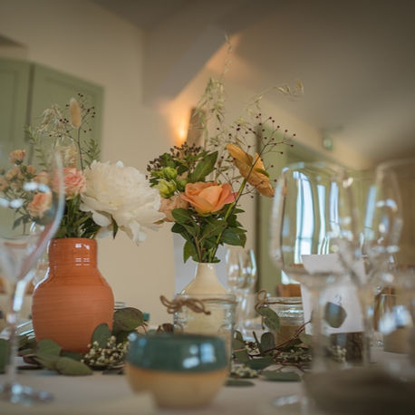 Décoration de table pour un mariage au Château de Castelneau.