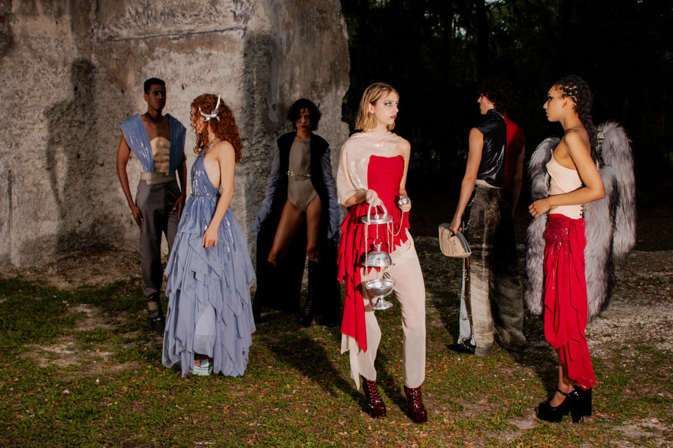 Taylar_Martin_Senior_Fashion_Film_BTS_Group_Lightroom_Edit_0019
