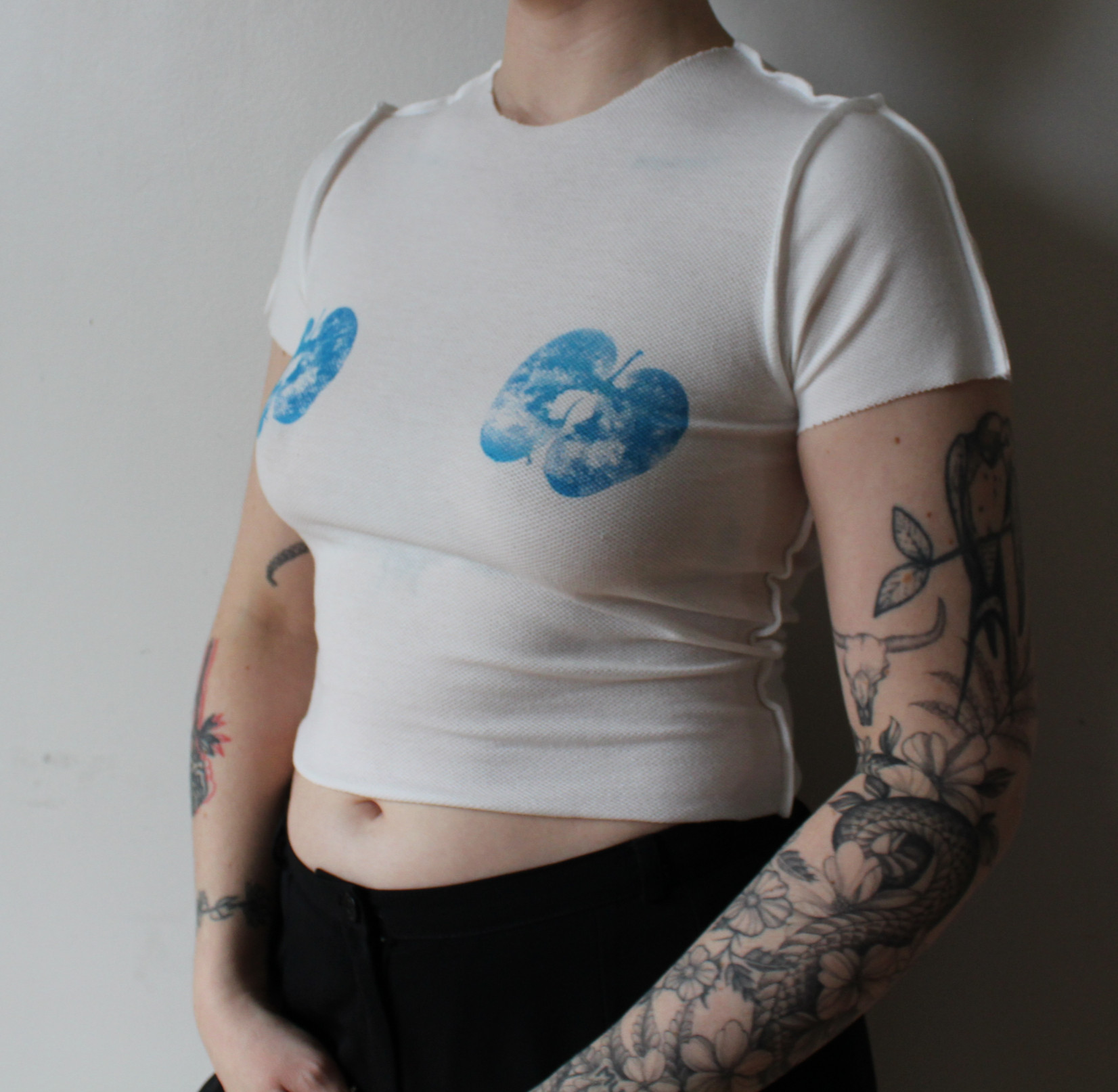 Apple tight tee