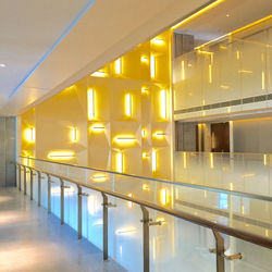 SUNRISE KEMPINSKI BEIJING. GUESTROOM ATRIUM