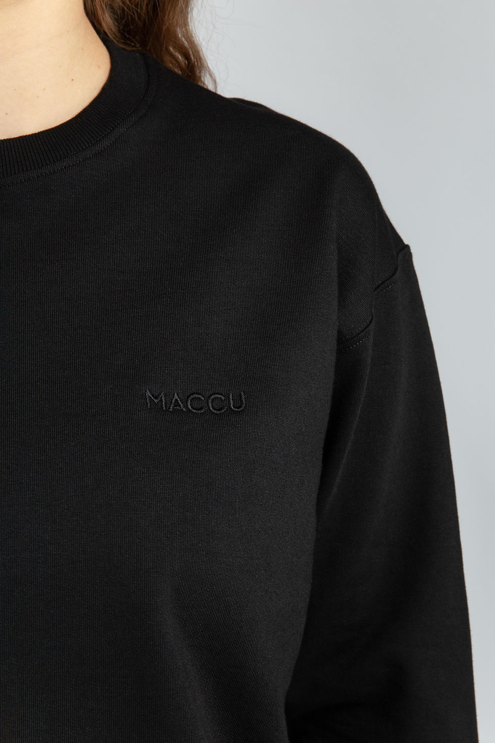 Thumbnail: Dany women black organic cotton sweatshirt by MACCU