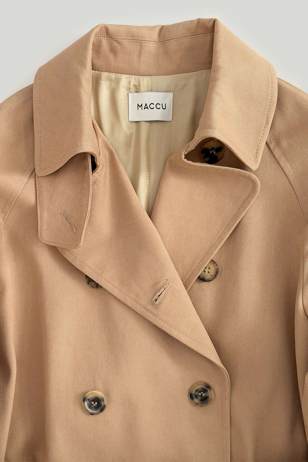 Thumbnail: organic cotton trenchcoat with horn buttons