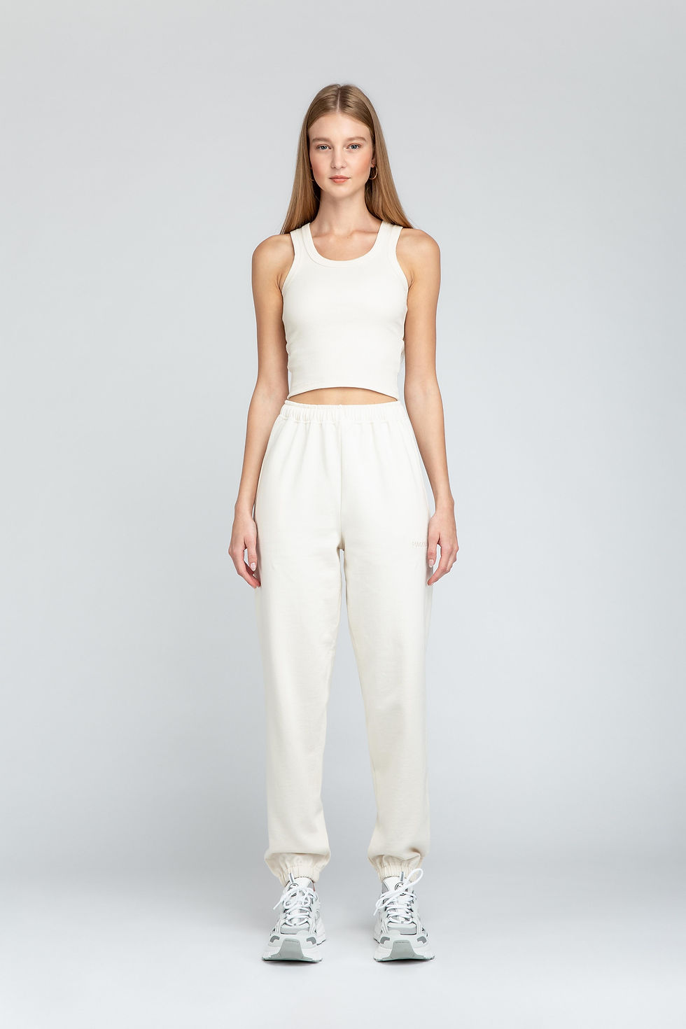 Thumbnail: Dany sweatpants natural by MACCU