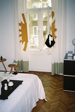 000019-web.jpg
