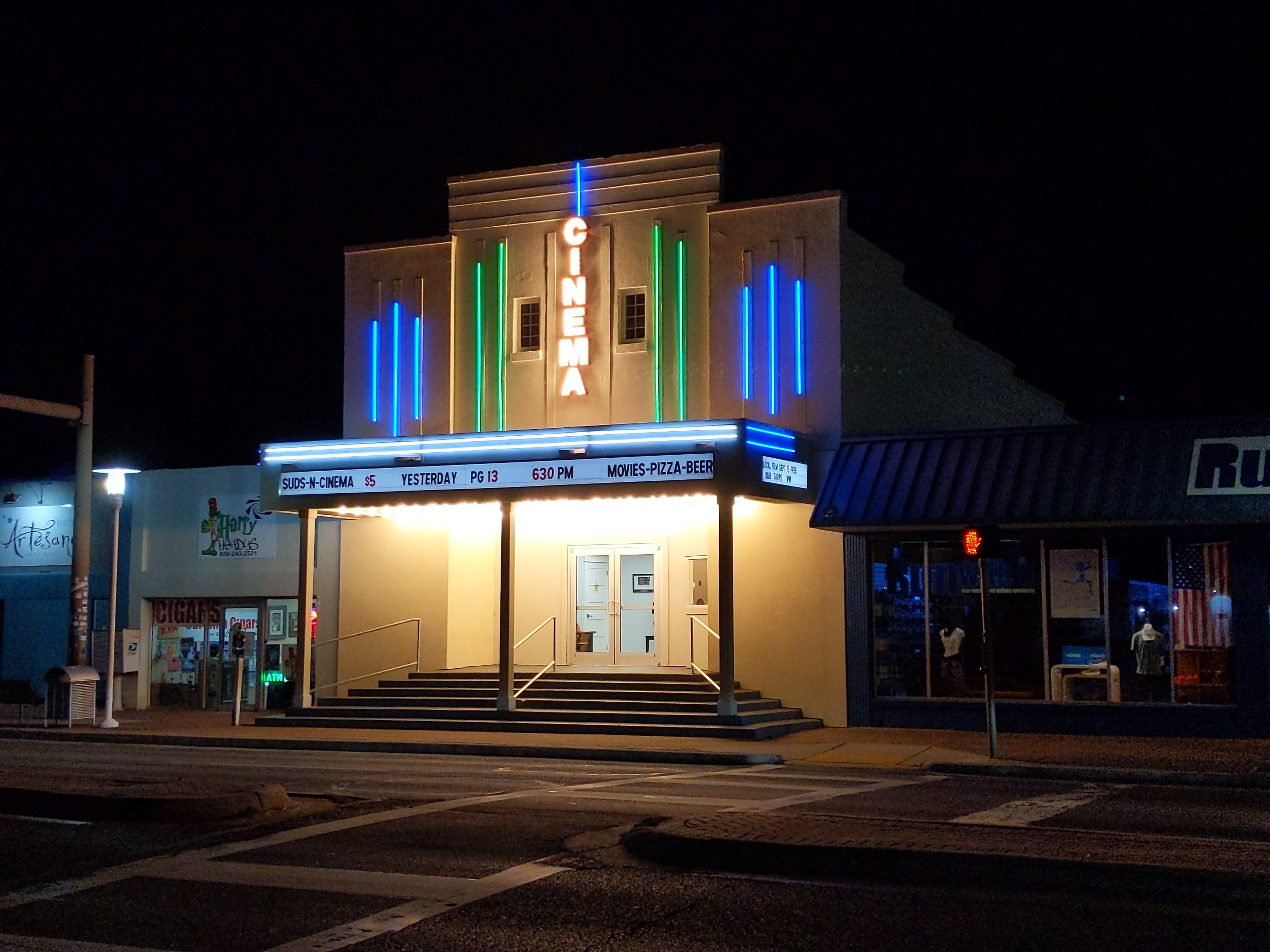 Suds N Cinema Fort Walton Beach About