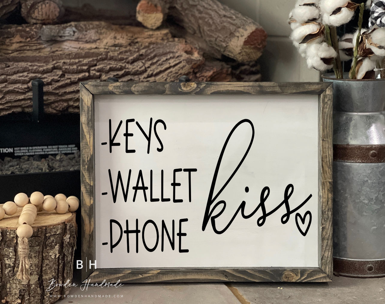 Keys | Wallet | Phone | Kiss