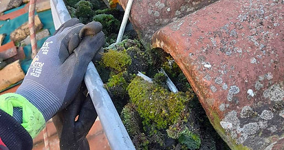 servicios de limpieza canaletas.jpg