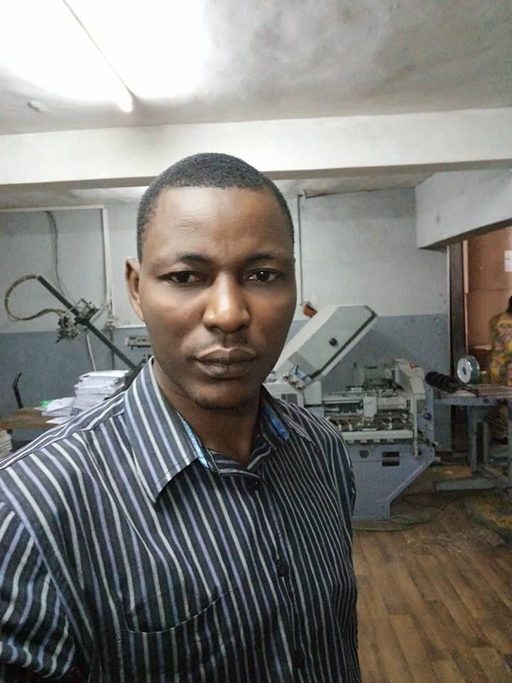 Thumbnail: Machines for production and smartphones 