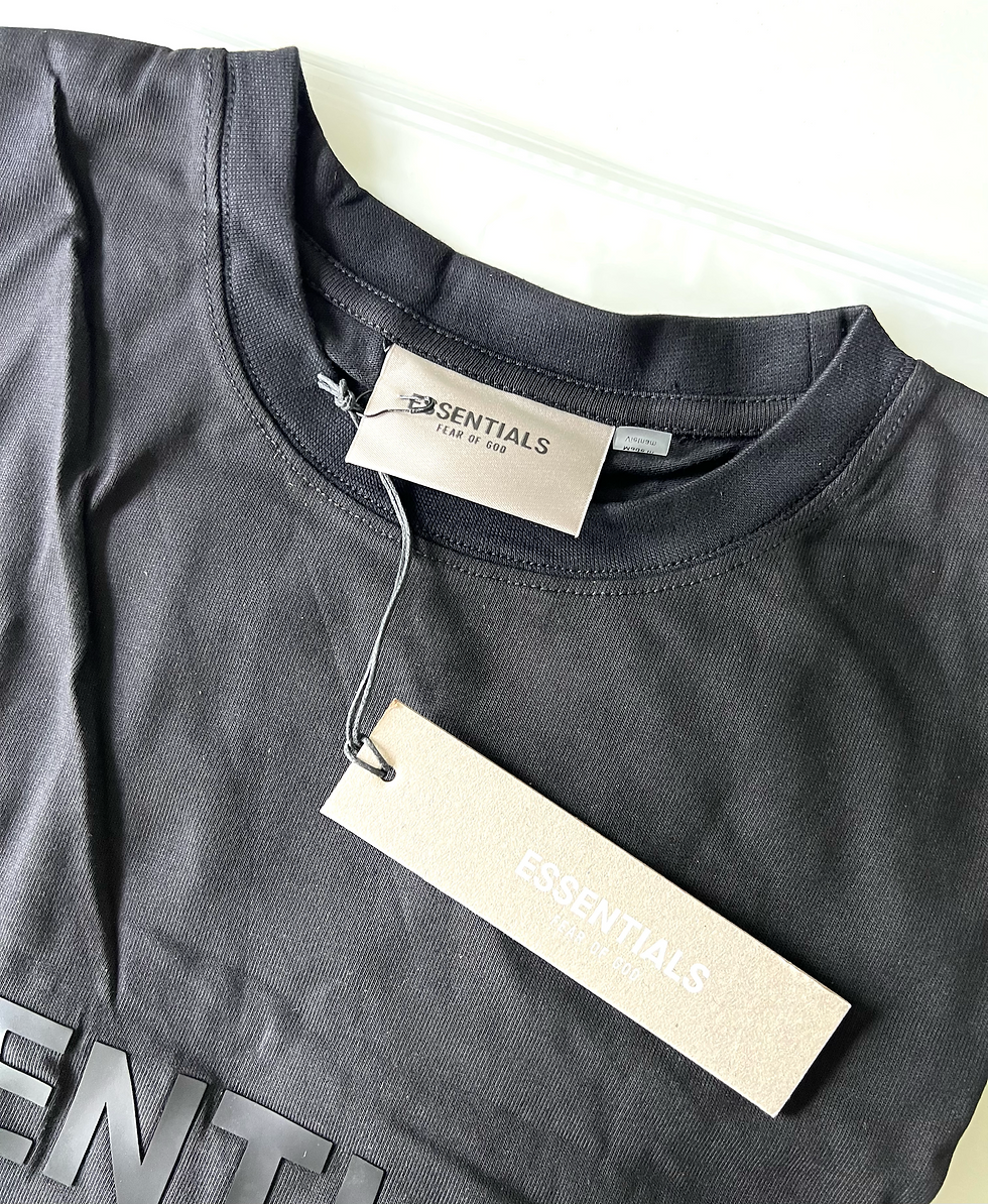Thumbnail: Fear of God Essentials Oversize Men's T-shirt - Black