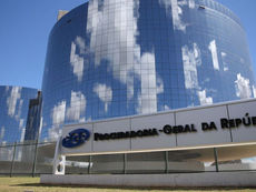 PGR rebate desinformação sobre arquivamento de petições da CPI da Pandemia