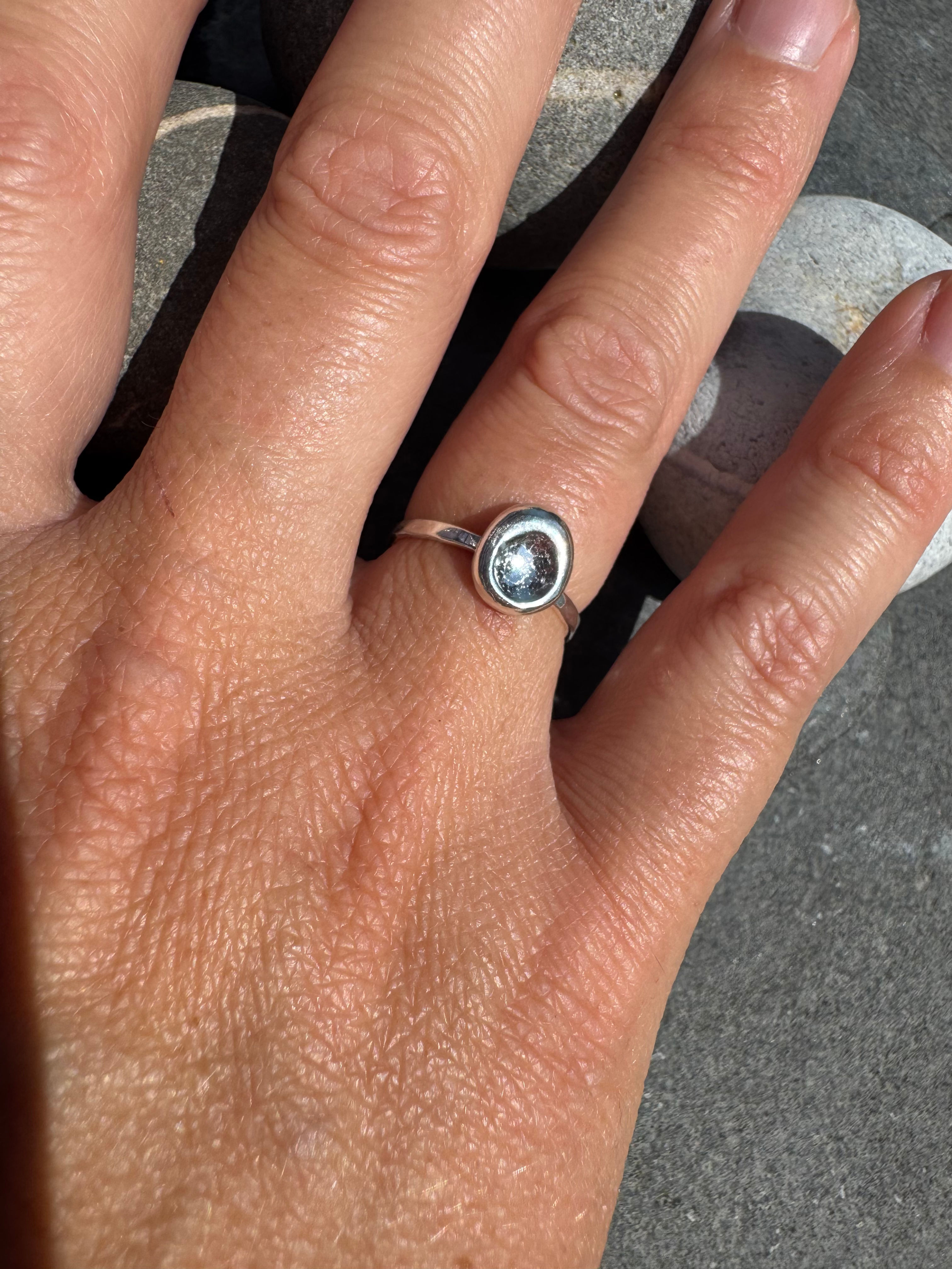 Dimple pebble ring, size K 1/2