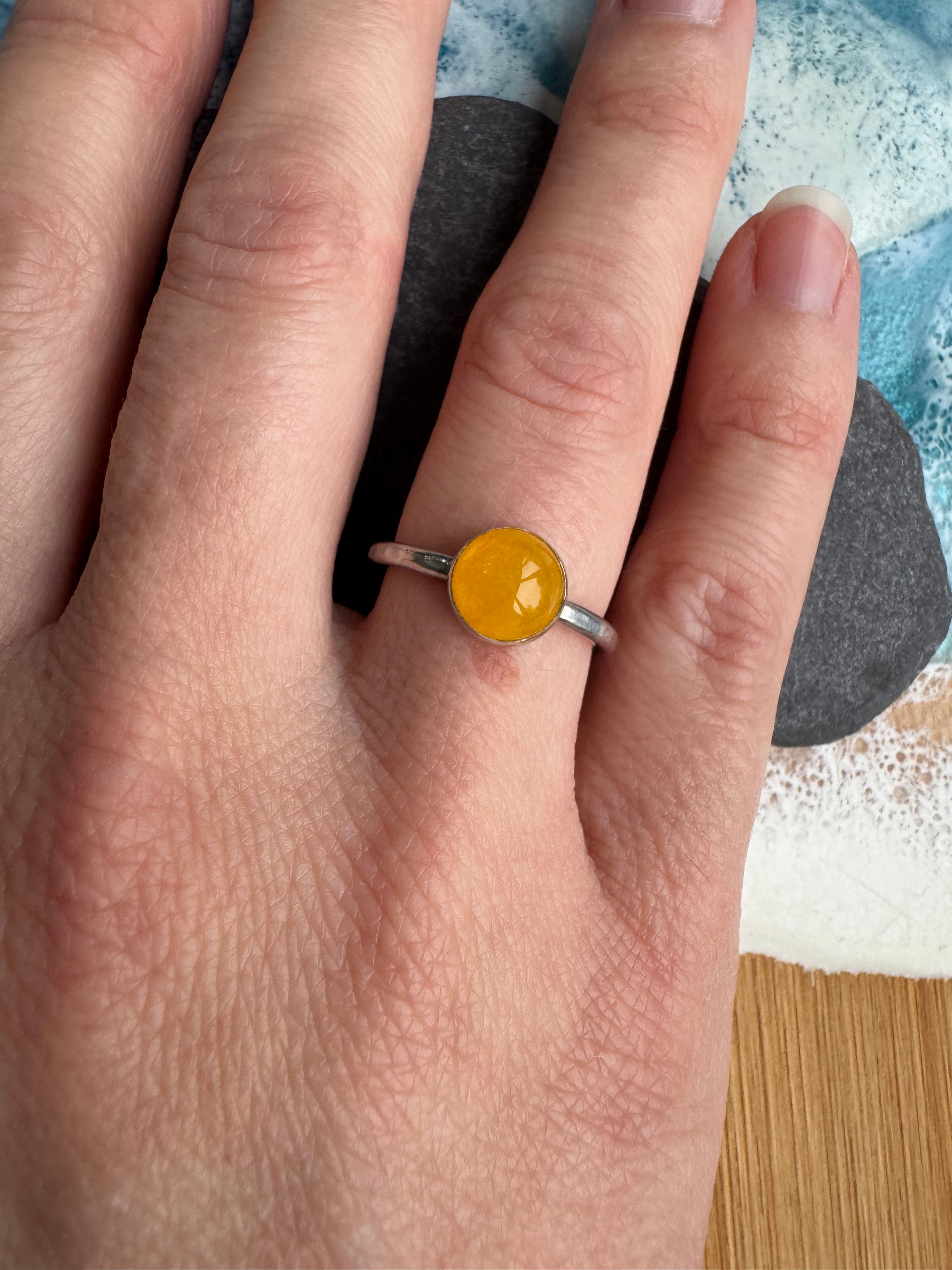 Yellow jade ring, size N 1/2