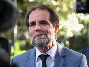 Faixa corta-fogo: terreno privado, gado privado, verba pública