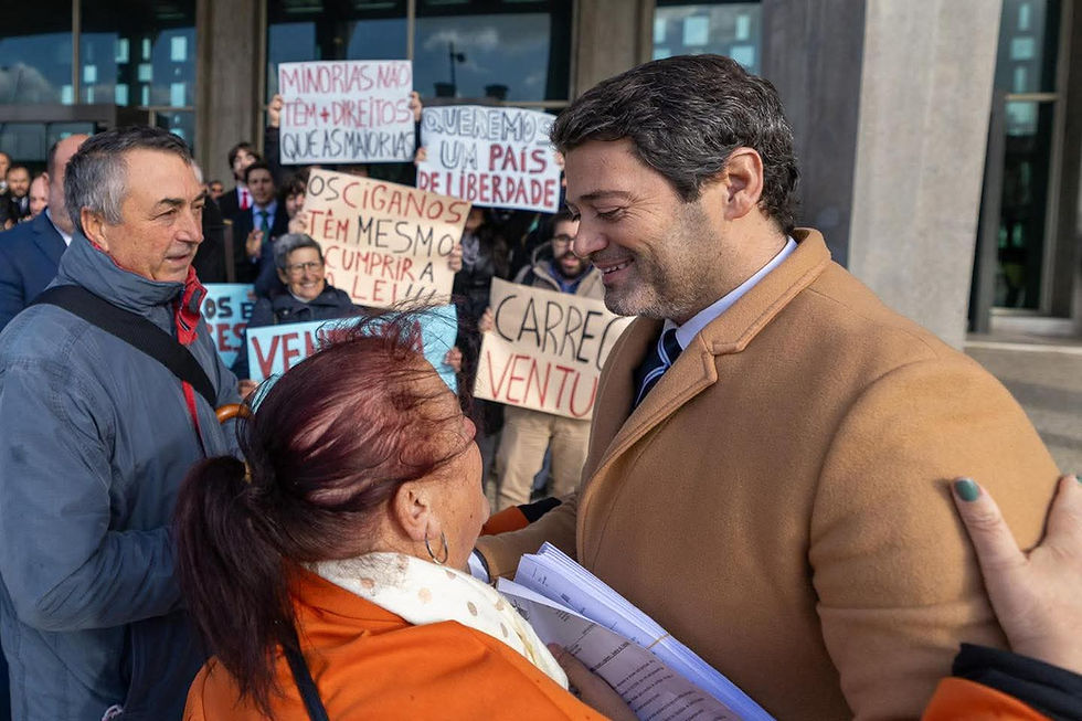 Ventura em primeiro numa sondagem da Intercampus