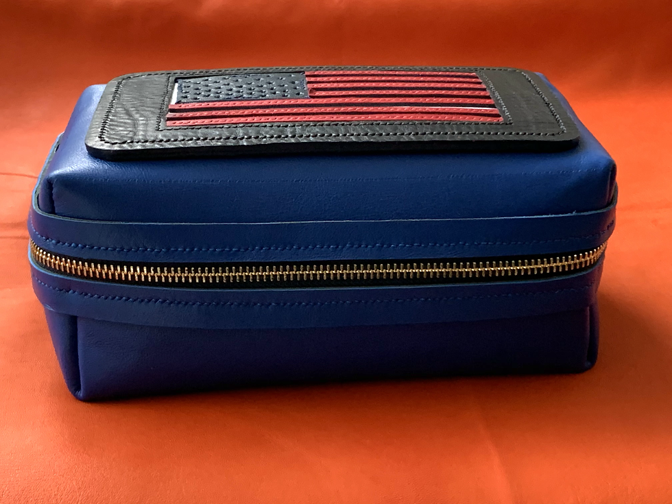 Thumbnail: Zipper 'Stars & Stripes' box bag in soft Italian cobalt nappa leather