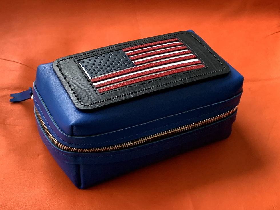 Thumbnail: Zipper 'Stars & Stripes' box bag in soft Italian cobalt nappa leather
