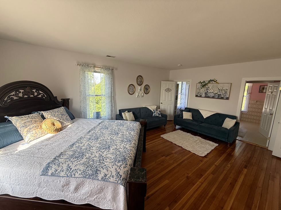 Brides bedroom.heif