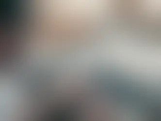 μαθητής συμπληρώνει αίτηση σε ηλεκτρονικό υπολογιστή