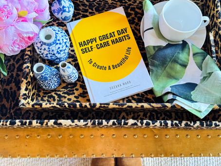 #1 BEST SELLING AUTHOR on AMAZON Can't Stop Smiling 🤛🩷🤜