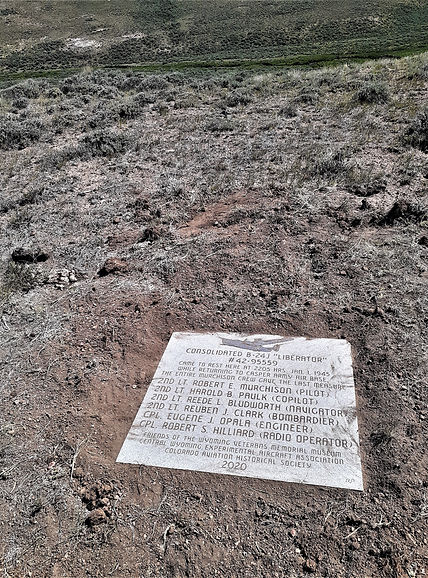 PLAQUE NORTH.jpg