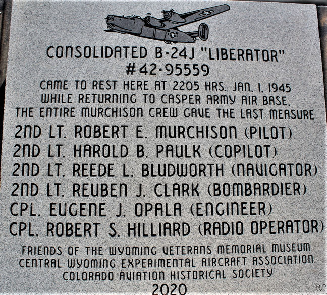 MONUMENT.JPG