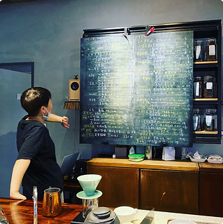 六號水門咖啡雜食患者雜食選樂獨立音樂黑膠唱片古道具咖啡店選物文案設計網站製作數位廣告