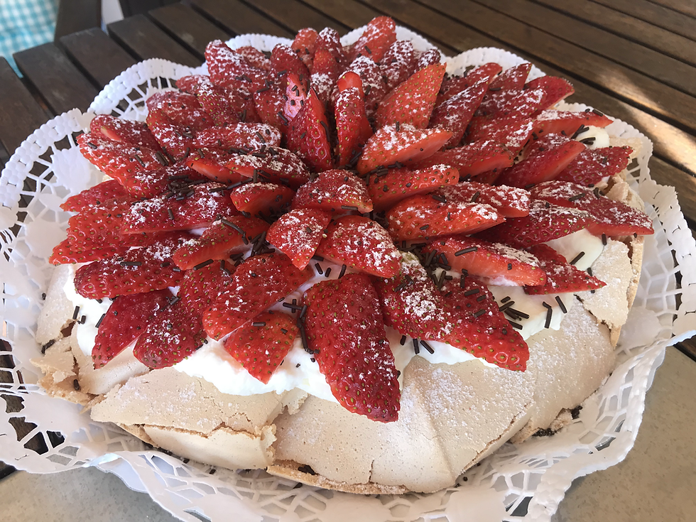 Miniatura: PAVLOVA DE MORANGOS