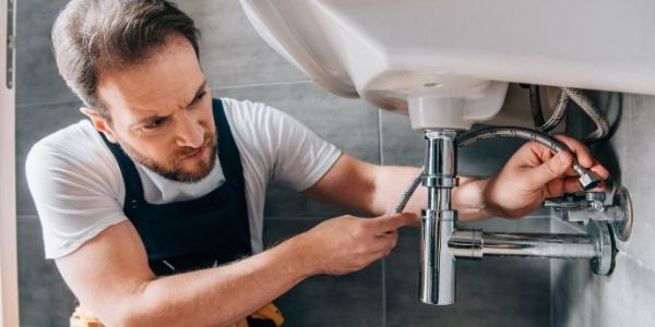 Plumber in Dubai