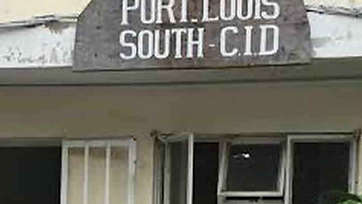Policewoman accuses policeman of rape and kidnapping in Mauritius