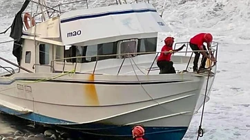 Suspects say they rented boat reported stolen in Mauritius