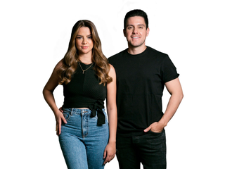 Maria Cecilia e Rodolfo comemoram os 15 anos de carreira no Villa Country