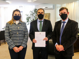 Prefeito Orlando Morando entra com representação no Ministério Público contra a Enel