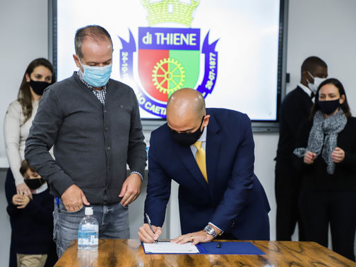 Tite Campanella dá posse a Olyntho Voltarelli como novo secretário da Sedef