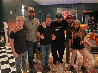 Em turnê internacional, Fernando & Sorocaba se encontram com Bryan dos Backstreet Boys