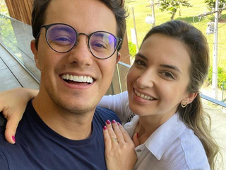 Paulinha Leonardo, esposa de Deive Leonardo, espera o terceiro filho com o evangelista