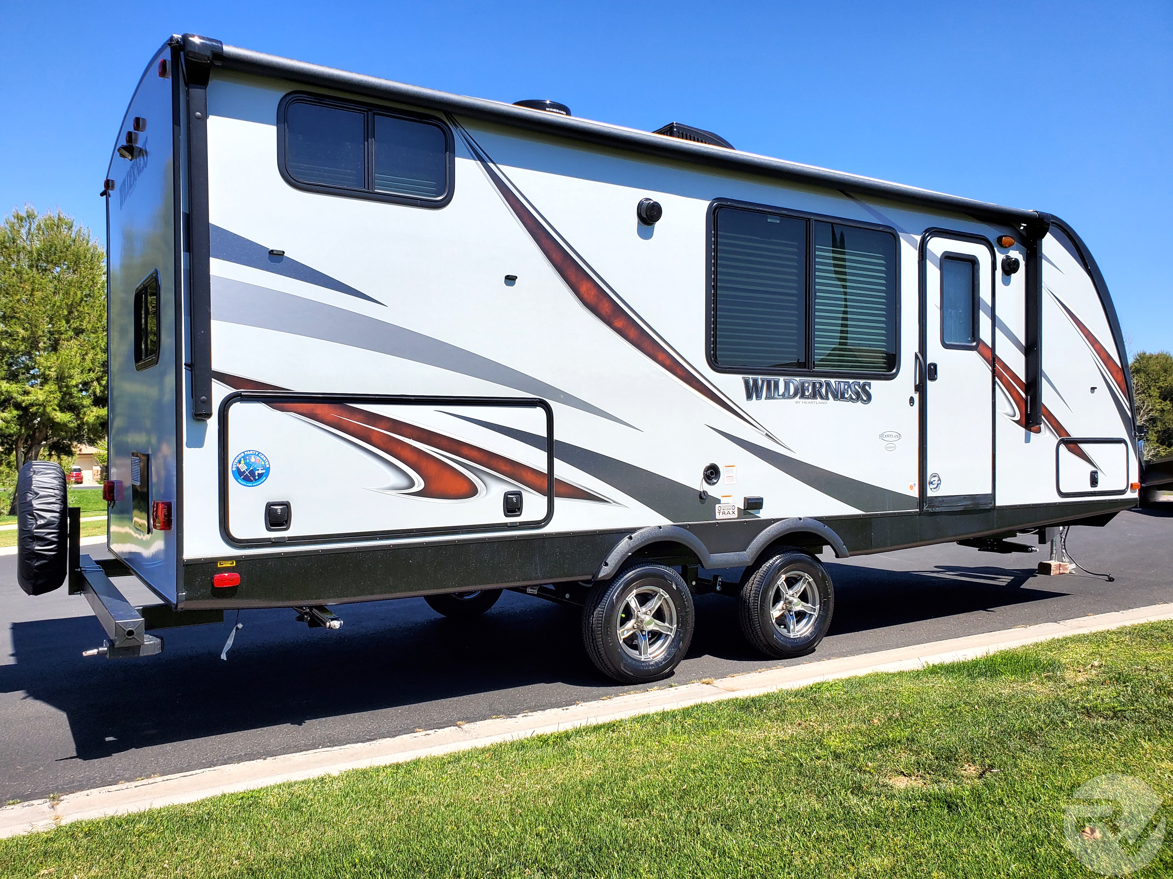 2300 DB Wilderness Trailer Rental RV Rental RV Phoenix, LLC