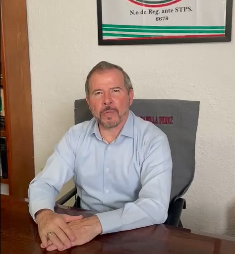 El Mtro. Sergio Alberto Padilla Pérez, Secretario General de CONFEPIDER, enviando un mensaje en video a los jubilados y pensionados de Baja California Sur