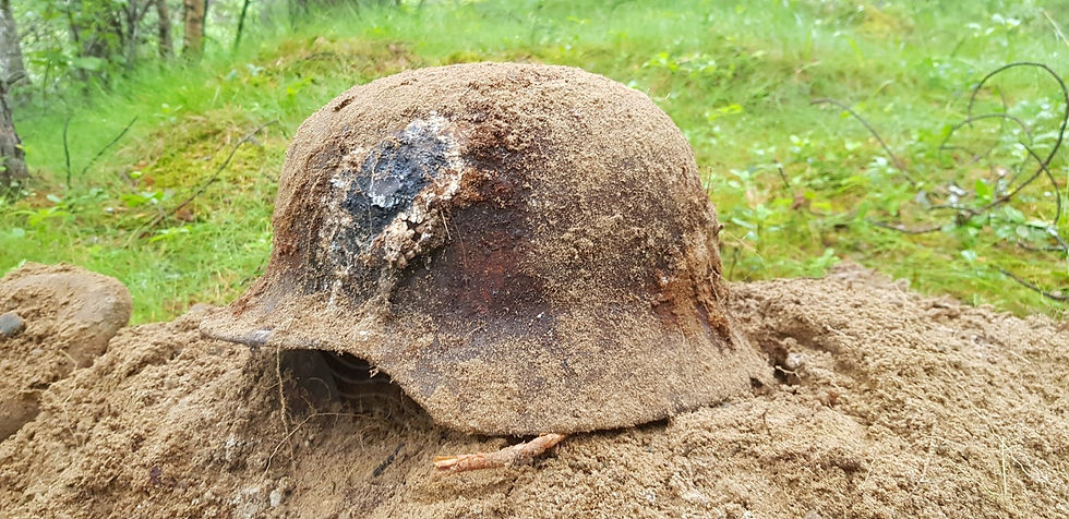 sandy helmet
